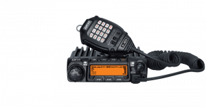 https__argut.net_upload_iblock_c9b_zmf5gjed7s058glwzyue5zemivxa50ck_radiostantsiya_mobilnaya_argut_a_403_uhf